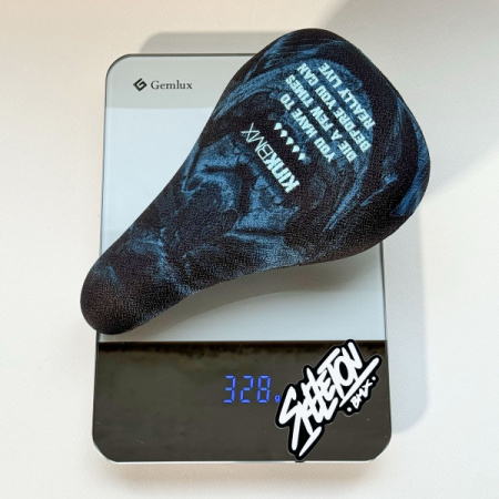 BMX Седло Kink Chinaski II Fat Stealth Pivotal (черный / синий) арт: K3107BLK