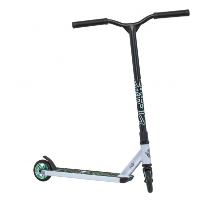 Самокат трюковый  WHIP 2021 ЧЕРНО/БЕЛЫЙ,  (P21-WHIP-110BKW)
